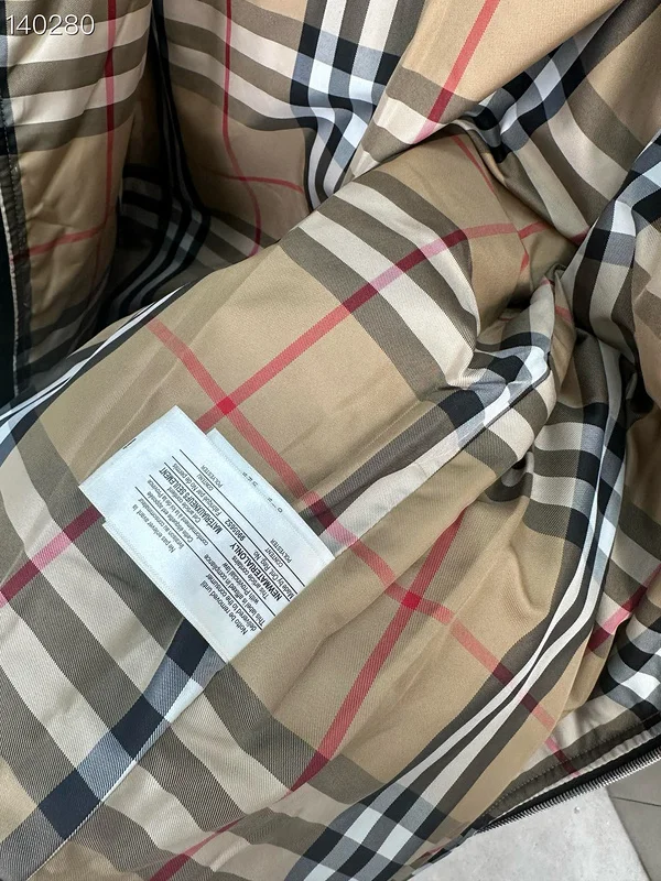 Burberry M-3XL 26yr26 (9)